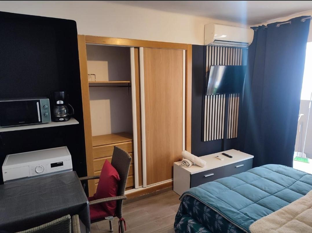 Apartamento Segunda Linea De La Playa Capellan ซาลอว์ ห้อง รูปภาพ