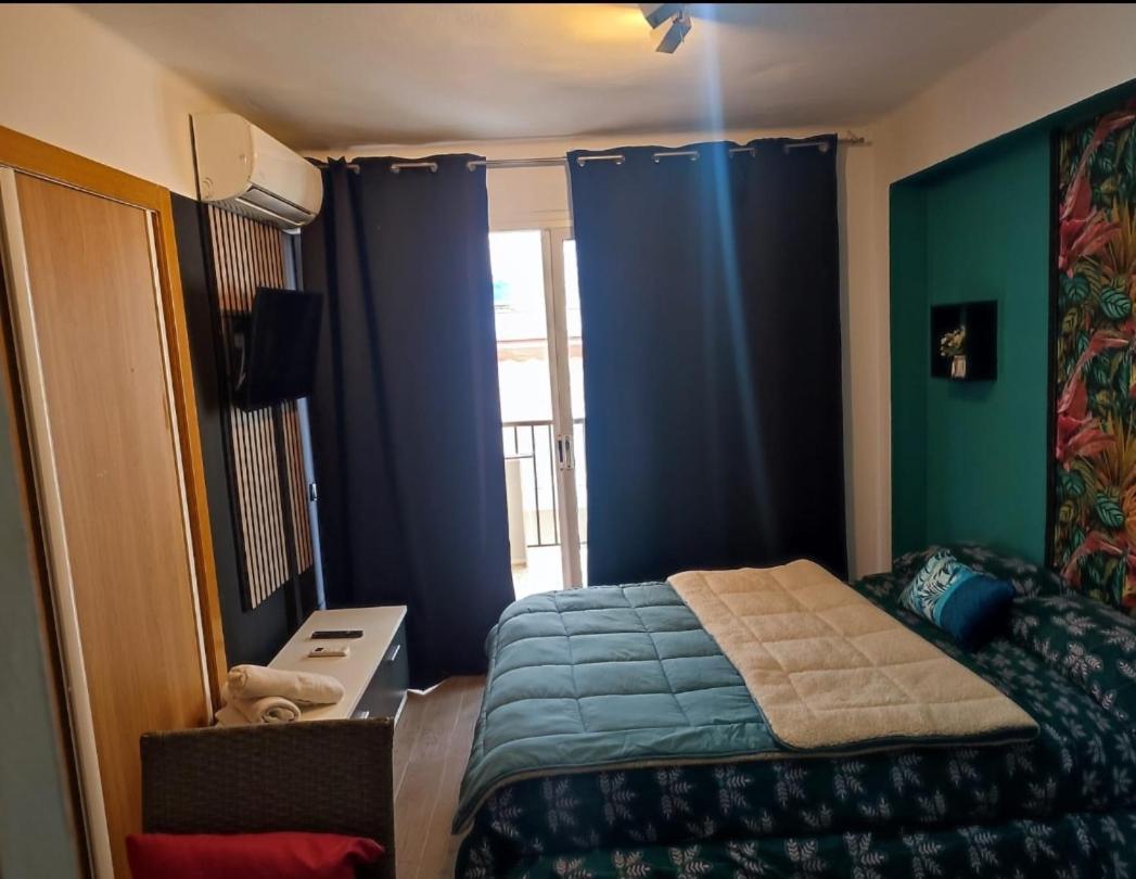 Apartamento Segunda Linea De La Playa Capellan ซาลอว์ ห้อง รูปภาพ