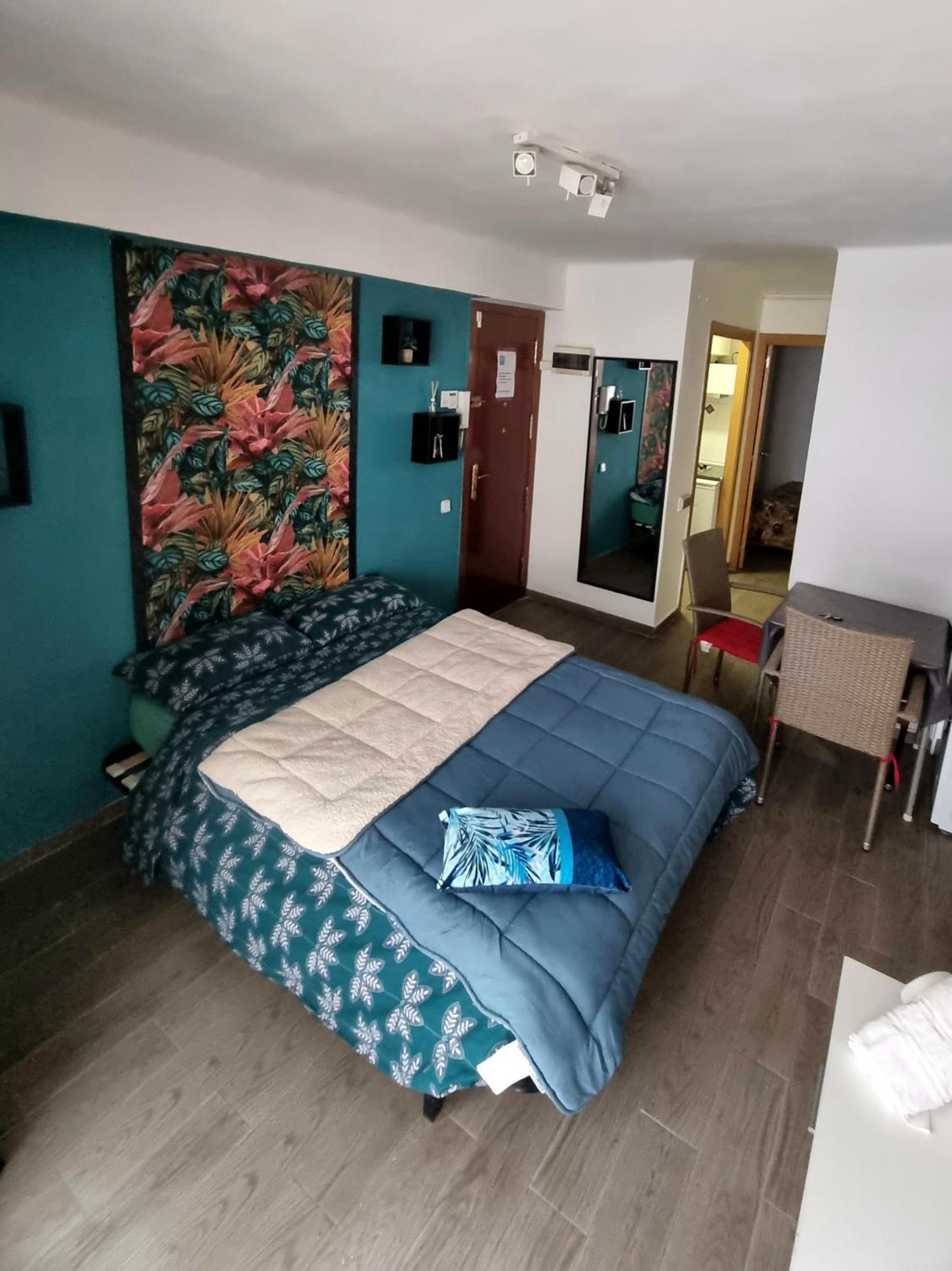 Apartamento Segunda Linea De La Playa Capellan ซาลอว์ ห้อง รูปภาพ